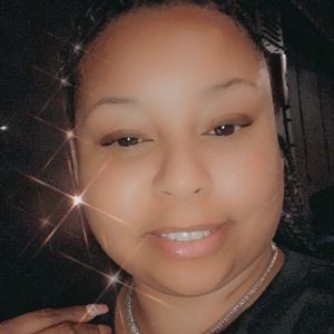 Meet your Posher, Chasity